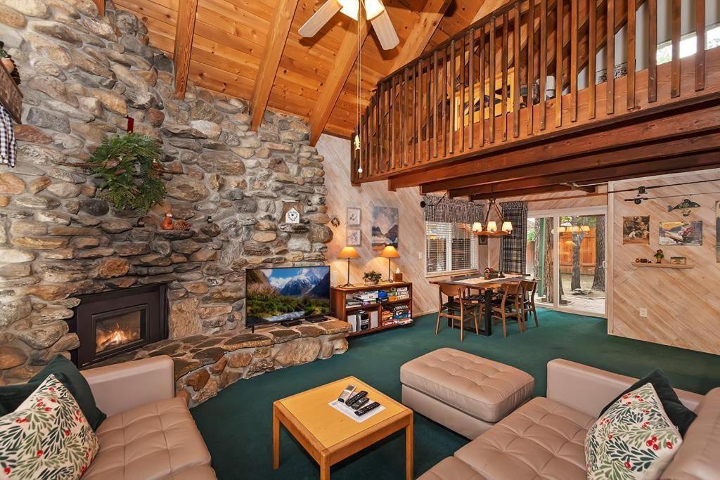 020 - Summit Haus Villa Биг Беър Лейк Екстериор снимка